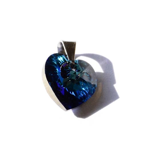 Swarovski Xilion Herz Kristall Anhänger Crystal Bermuda Blue