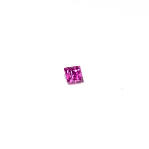 Rubin Quadrat Rot 2,01mm x 1,81 mm